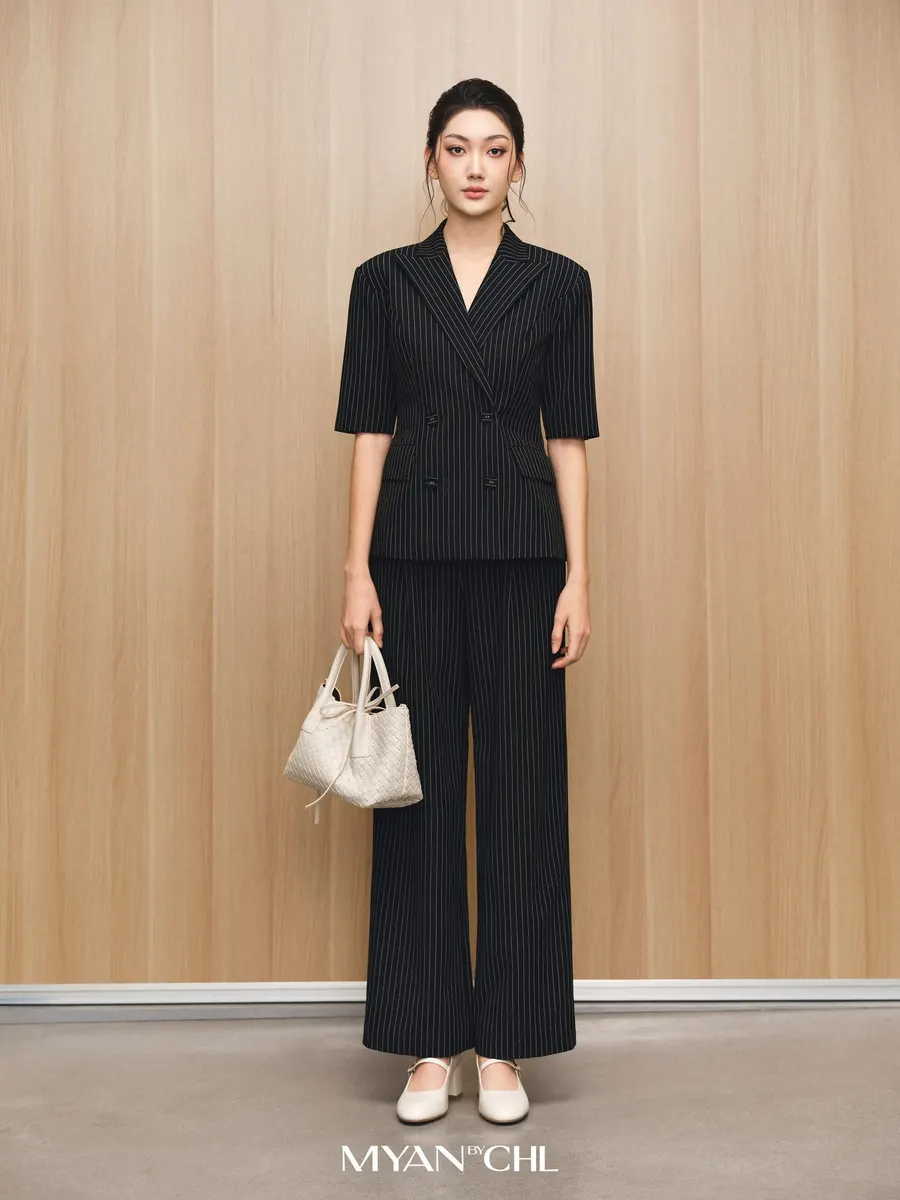 Striped Wide-Leg Trousers with Slant Pockets in Black
