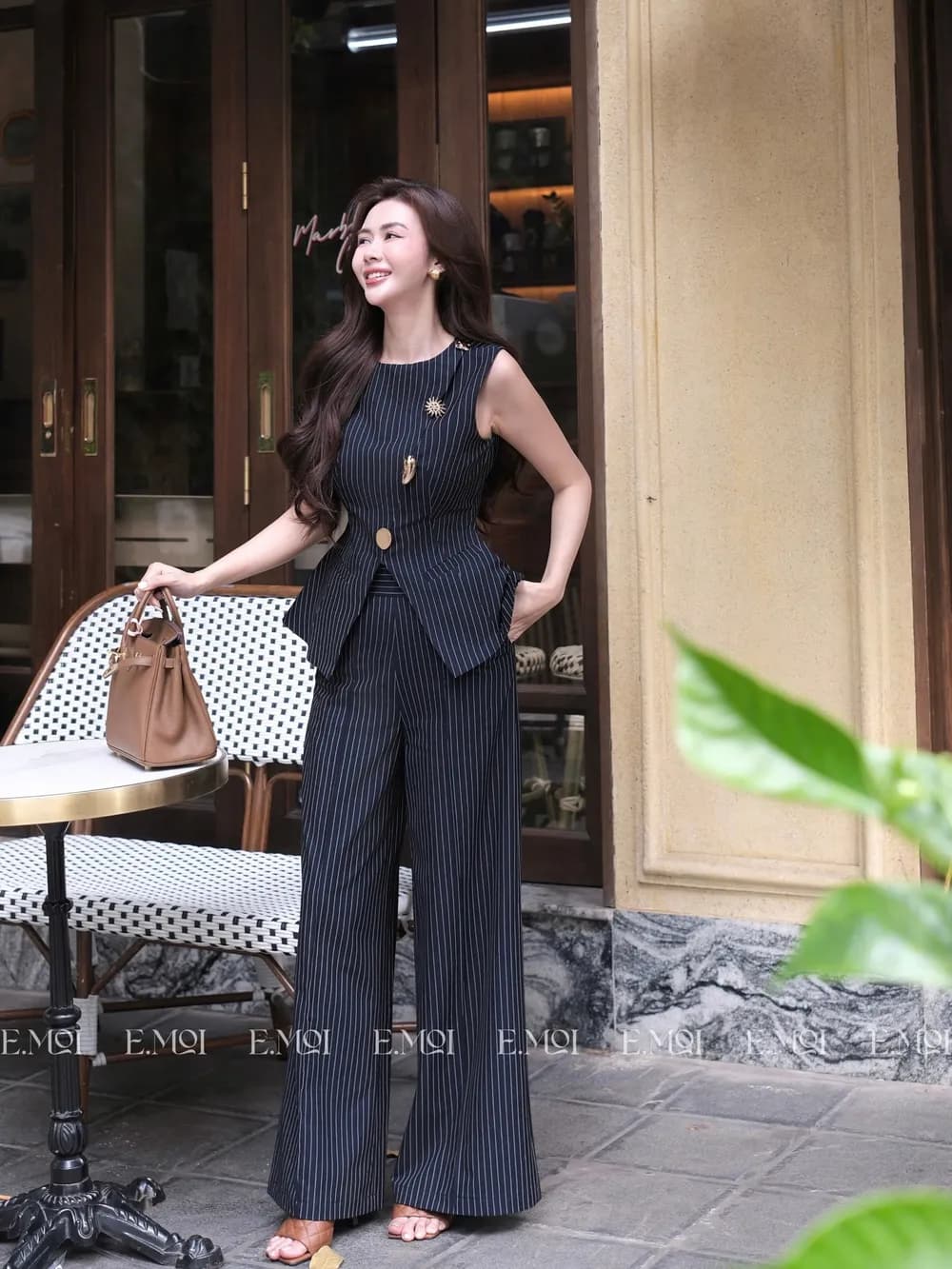 Set Of Vest and Wide-Leg Office Pants — original E.MOL photograph 1