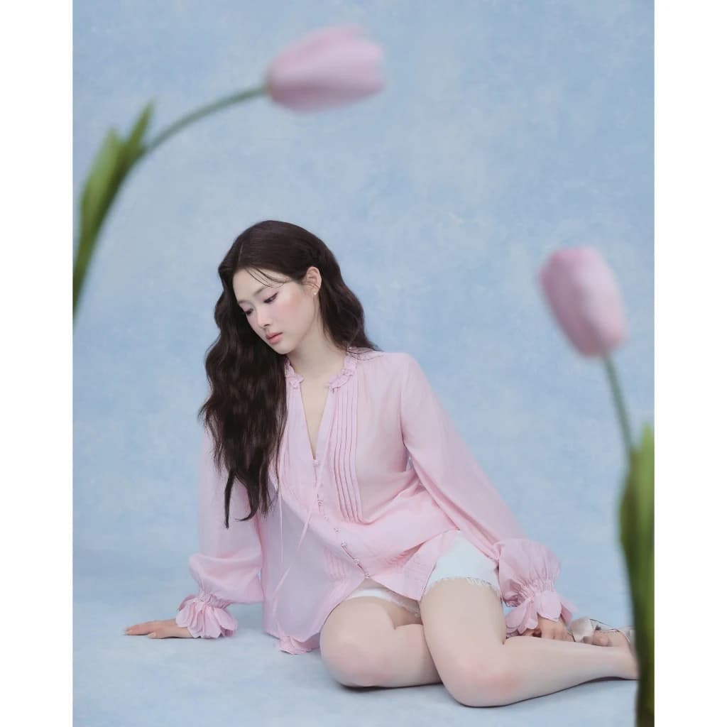 VEO'S Nabi pintuck shirt in pink — original supplier photograph 1