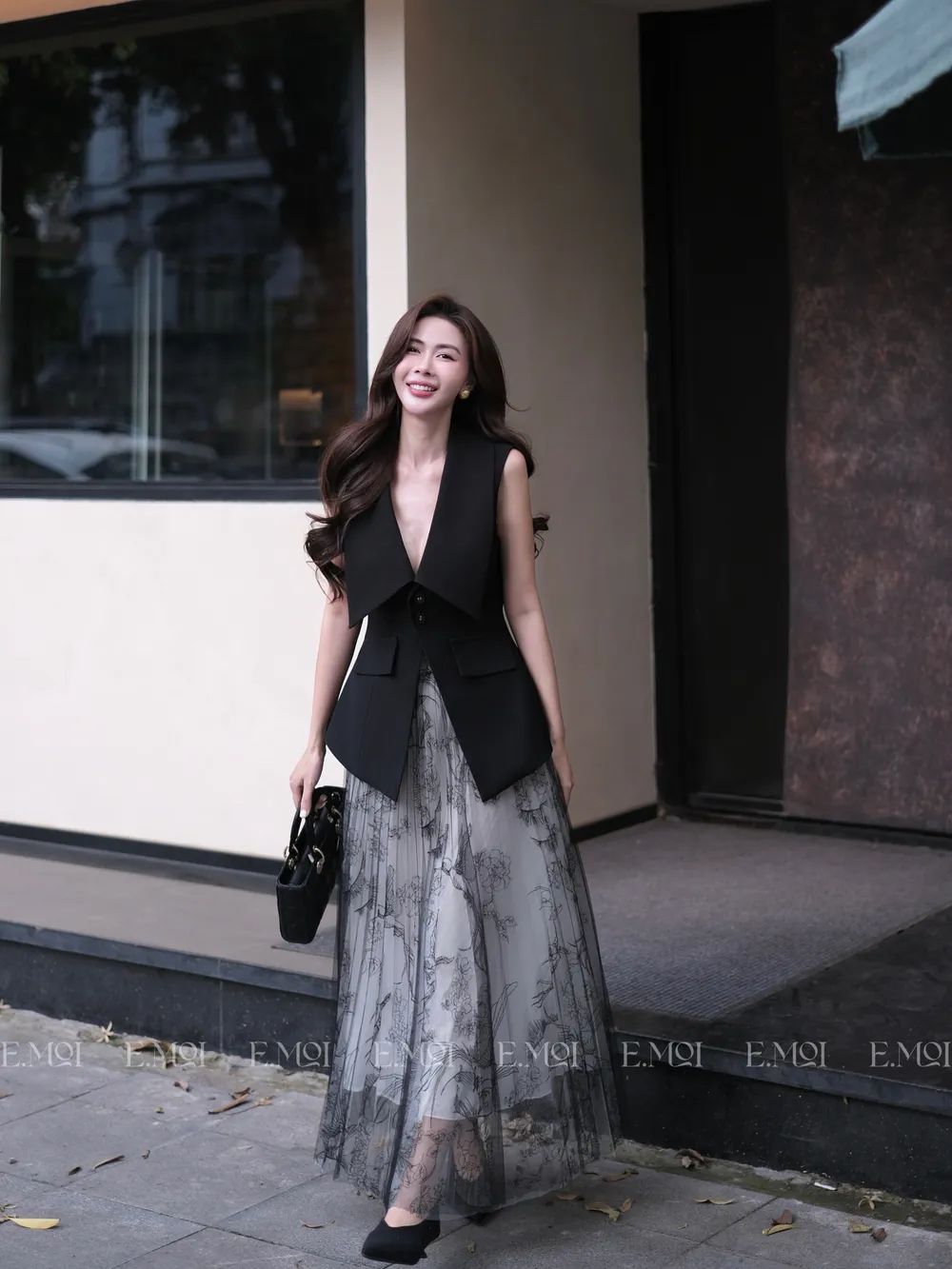 Patterned Lace Skirt — original E.MOL photograph 1