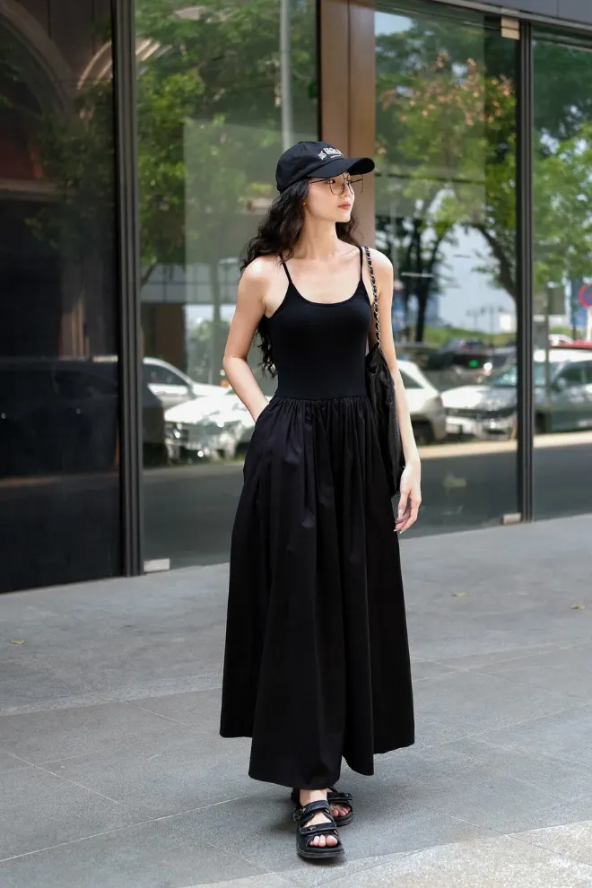 Babie Long Dress · RR23DD12 — original RUBIES photograph 3