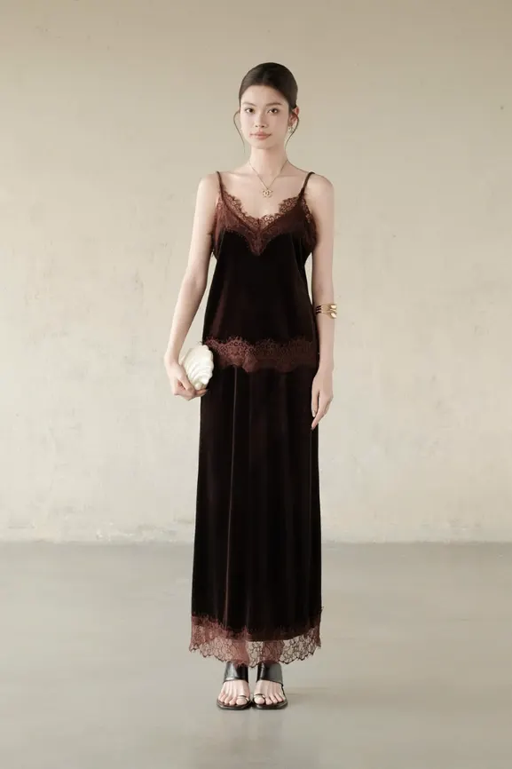 Emils Blouse · RR26AK07 — original RUBIES photograph 1