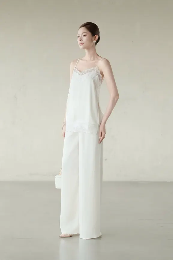 Sadie Pants · RR25QD38 in Nude — original RUBIES photograph