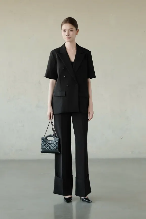 Keva Pants · RR25QD14 in Black — original RUBIES photograph