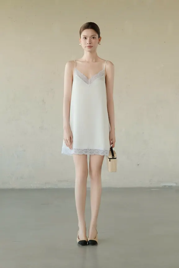 Aster Dress Short Dress Rr26dn22 — original RUBIES photograph 1