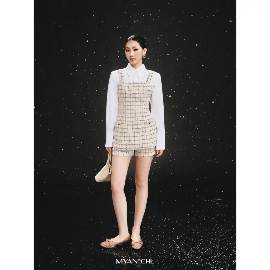 Tailored Tweed Shorts in Cream