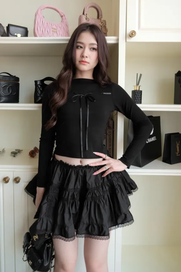 Cloudy Skort · RR24VQ02 in Black — original RUBIES photograph