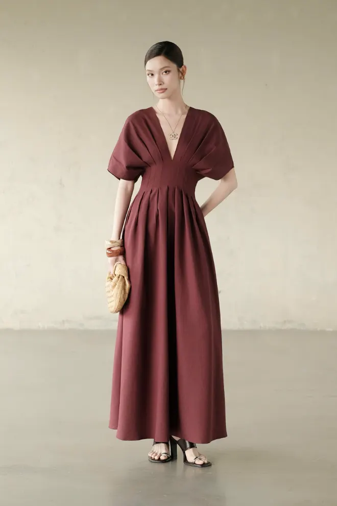 Fanny Long Dress · RR26DD01 — original RUBIES photograph 2