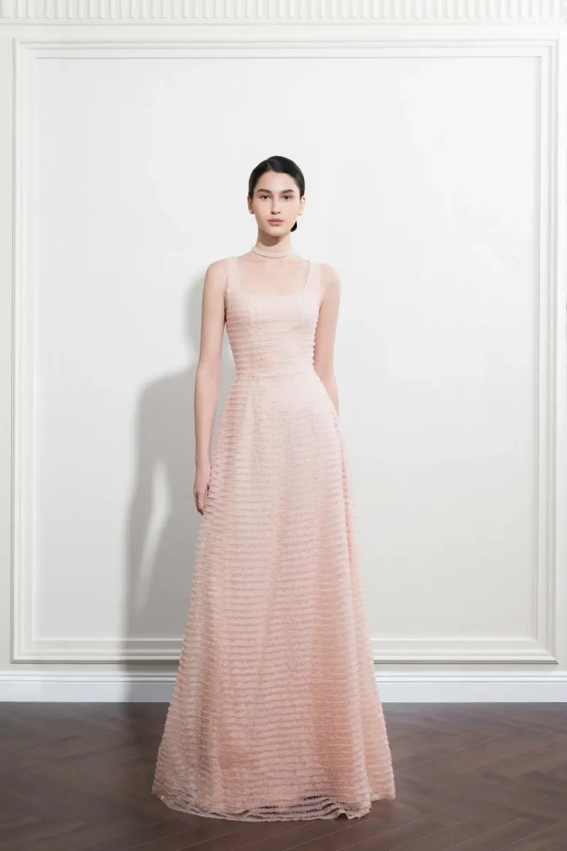 Alessia Layering Emb Dress in Pink