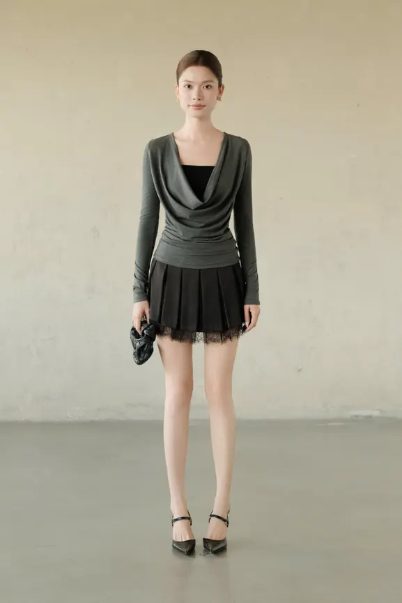 Sally T-Shirt · RR26AT20 in Grey — original RUBIES photograph