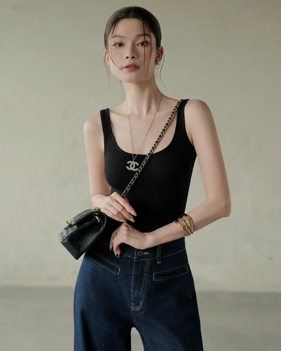 Rae Knit Top · RR25DK66 — original RUBIES photograph 3