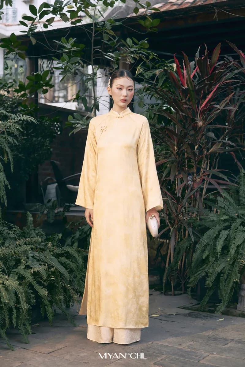 Vien Diep Ao Dai in Yellow