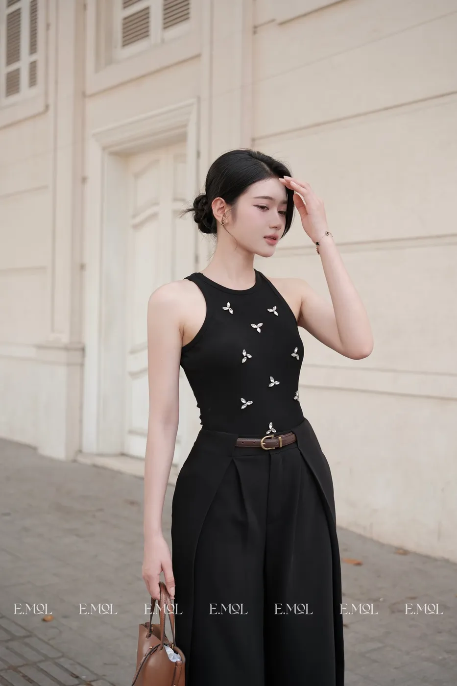 Ribbed Ribbed Tank Top with Rhinestones — original E.MOL photograph 1