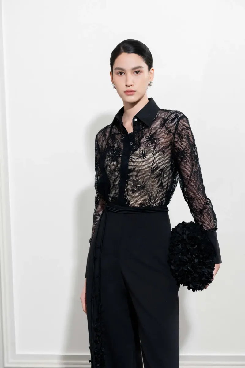 Elegant Shirt in Black