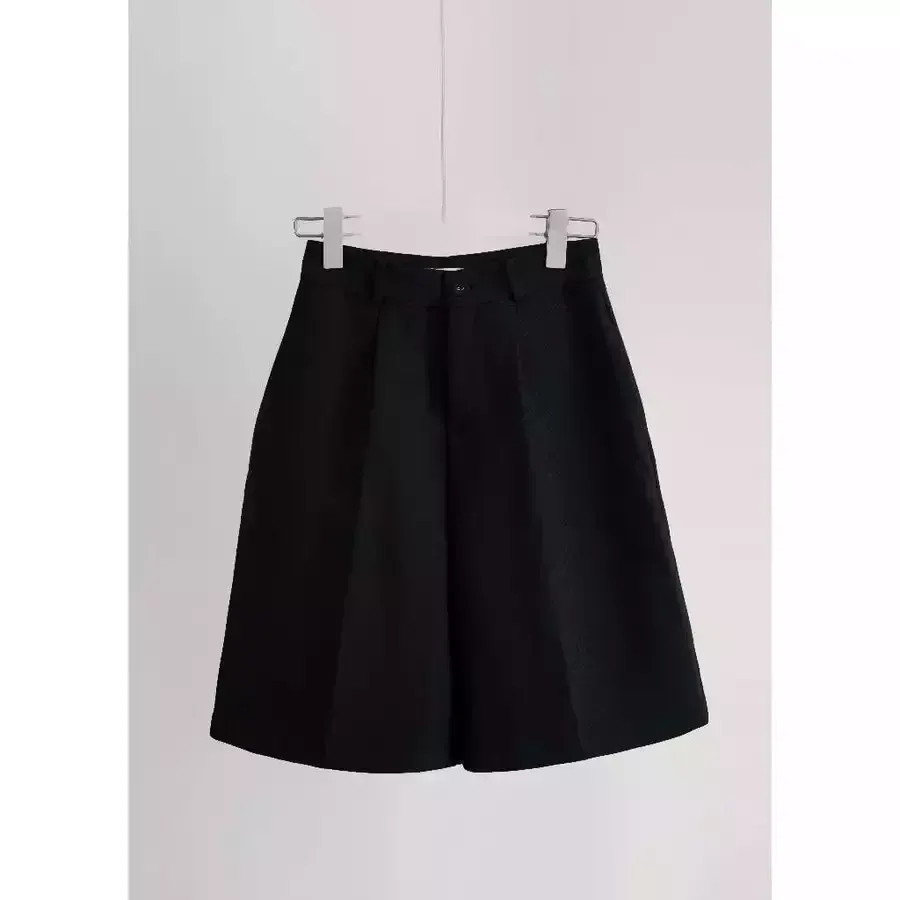 Straight-Cut Bermuda Shorts in Black