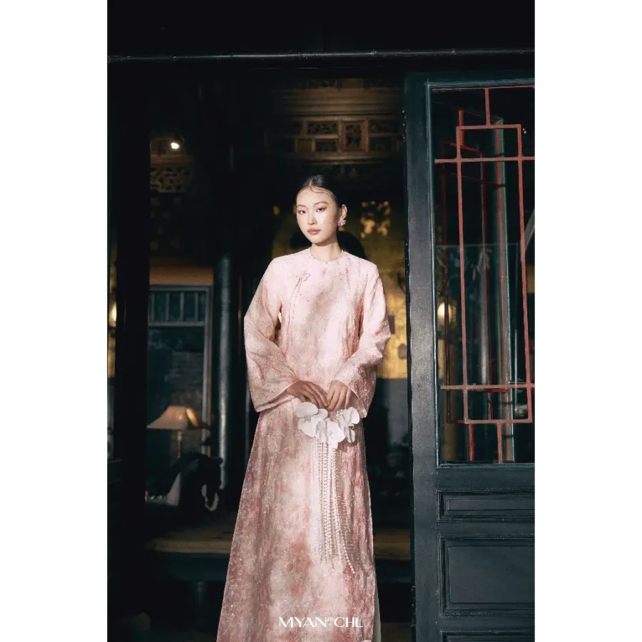 Song Diep Ao Dai in Pink