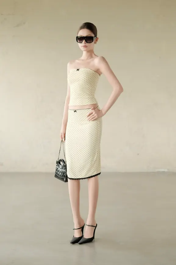 Yoona Top and Skirt Set · RR26SV03 — original RUBIES photograph 1