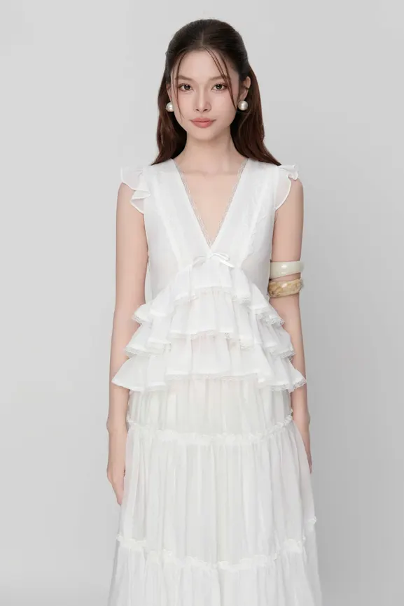 Yeoni Blouse · RR25AK46 — original RUBIES photograph 1