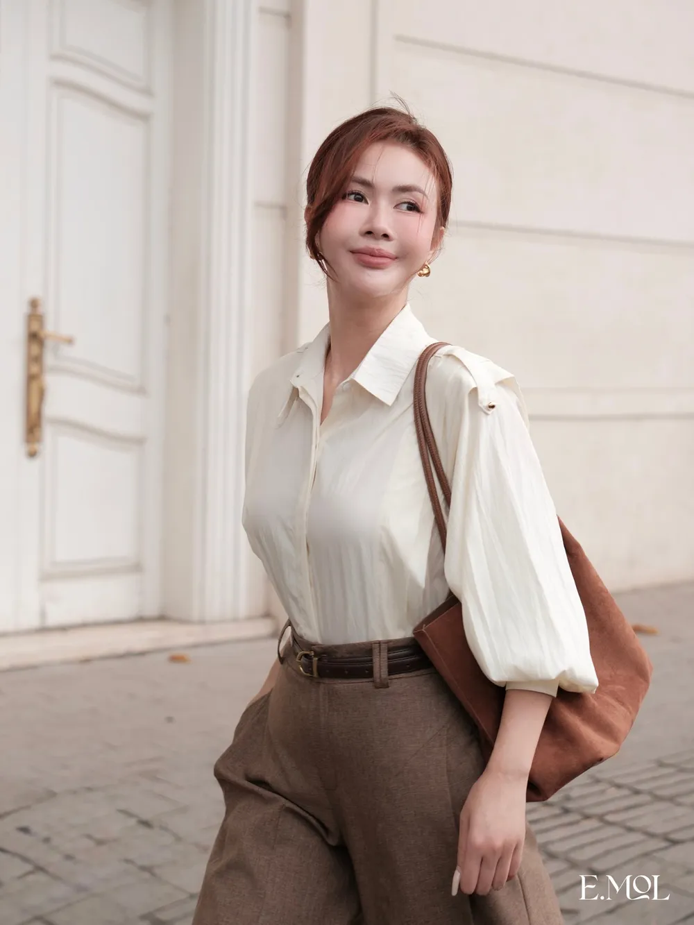 Office Shoulder Pleated Shirt — original E.MOL photograph 1