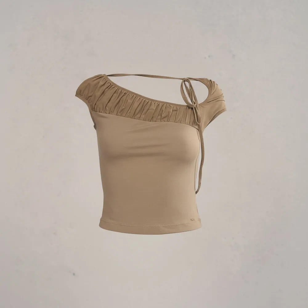 Evelyn Top · T0050 — original MIARITTA photograph 6