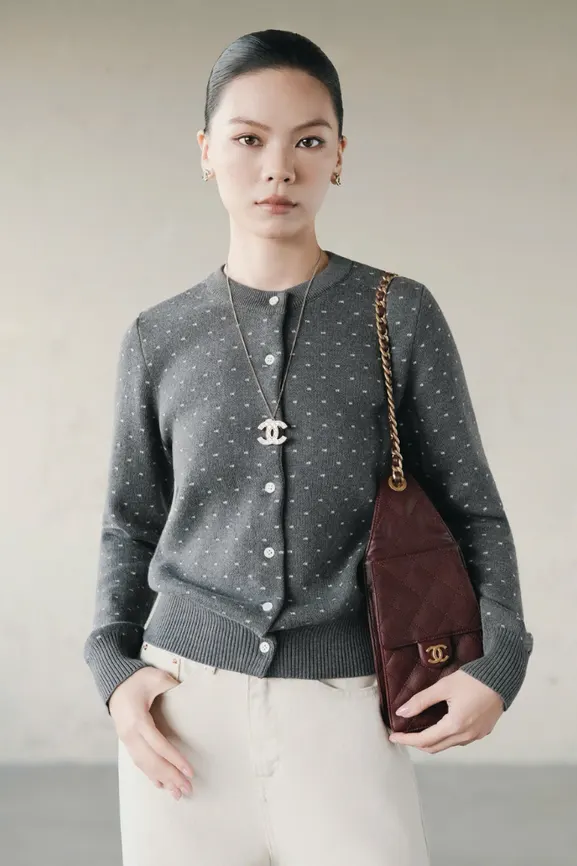 Bambi Knit Cardigan · RR25DK53 — original RUBIES photograph 1