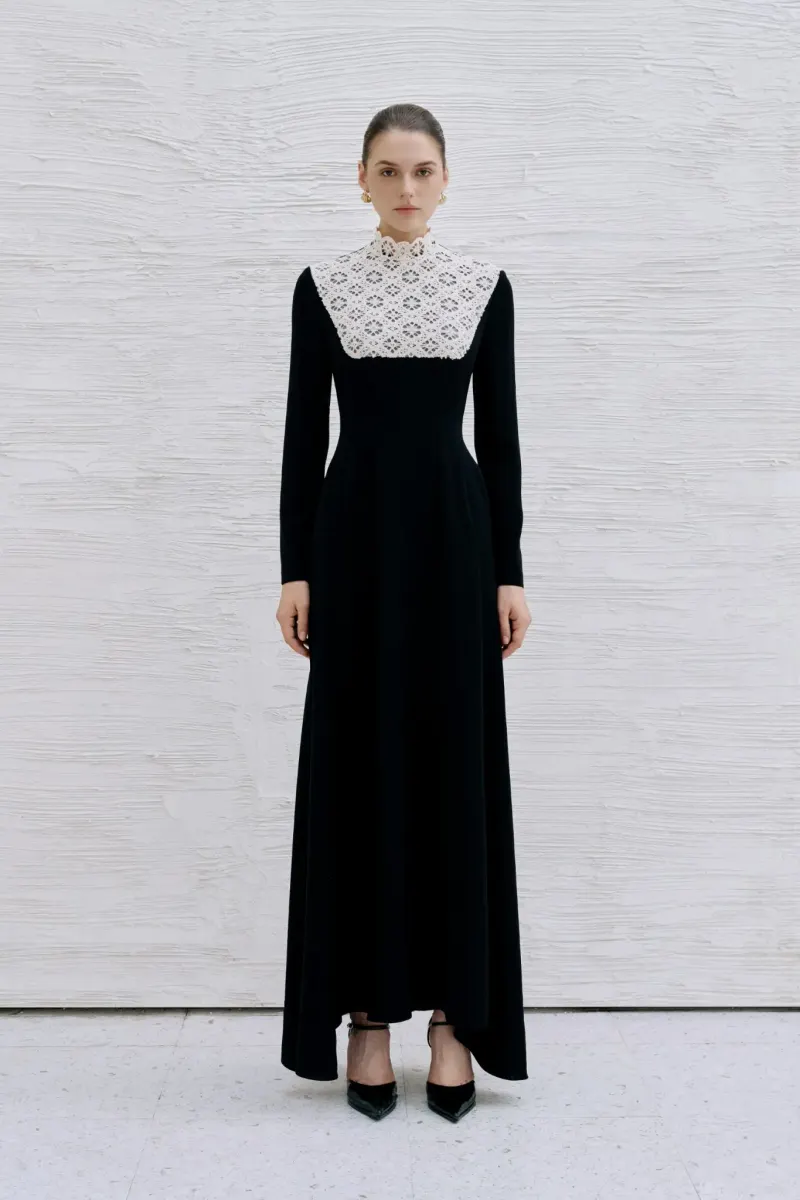 Lansi Midi Dress — original WHITE ANT photograph 1