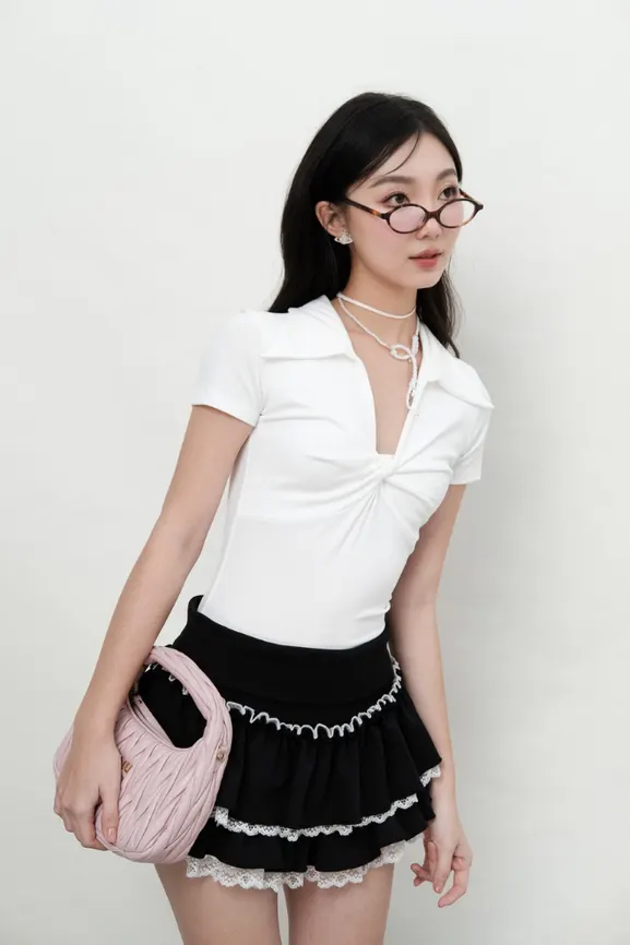 Hally T-Shirt · RR24AT51 — original RUBIES photograph 1