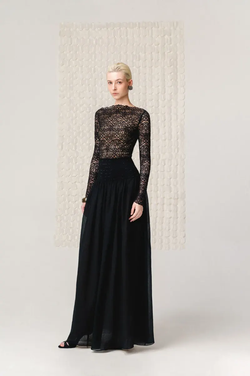 Noir Lace Off-Shoulder Top in Black