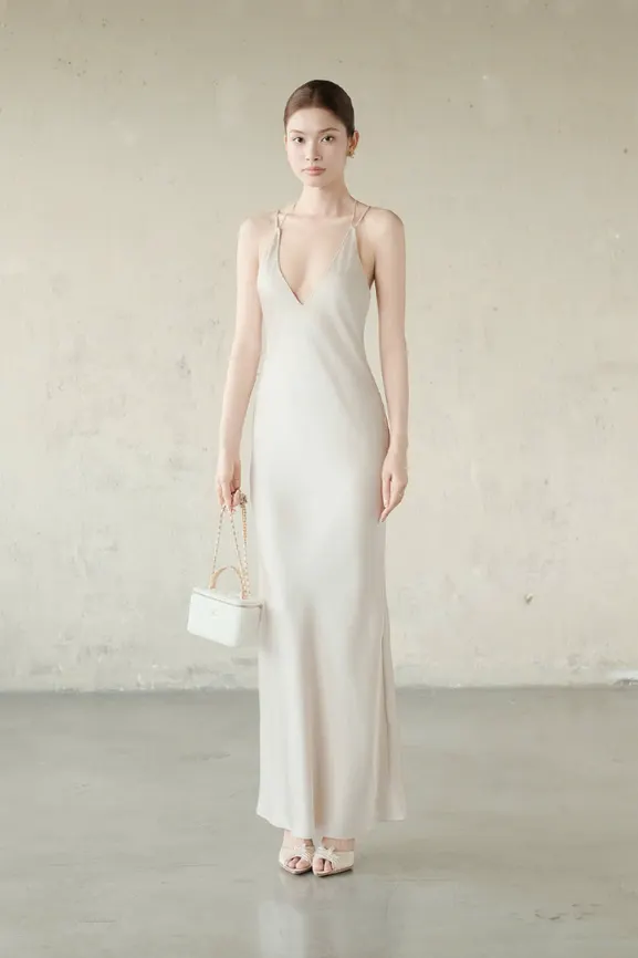Kissie Long Dress · RR26DD34 — original RUBIES photograph 1