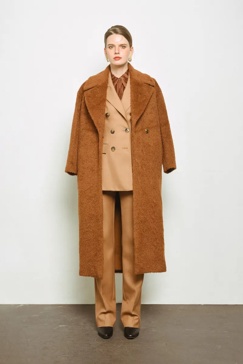 Liam Handmade Alpaca Oversize Coat in Brown — original WHITE ANT photograph