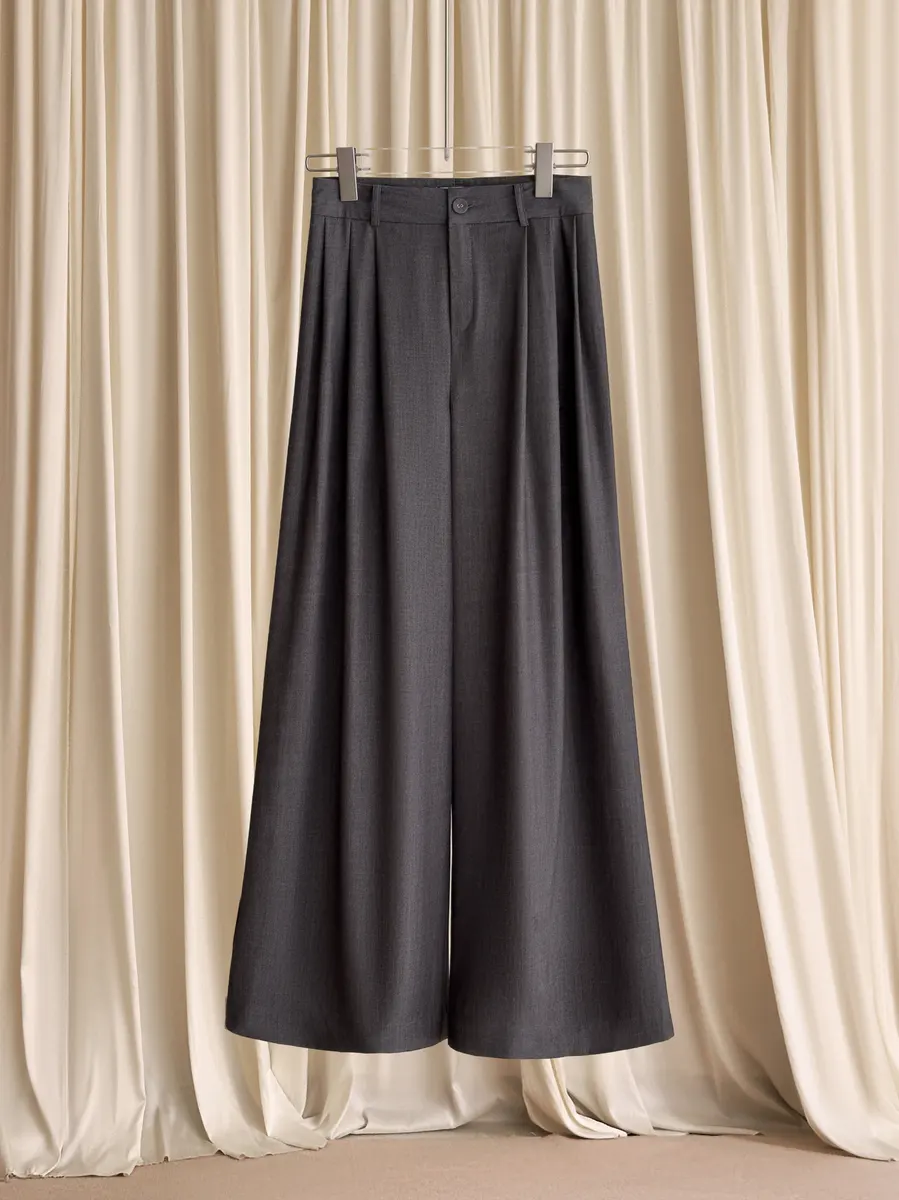 Faux-Denim Wide-Leg Trousers with Twin Pleats in Grey