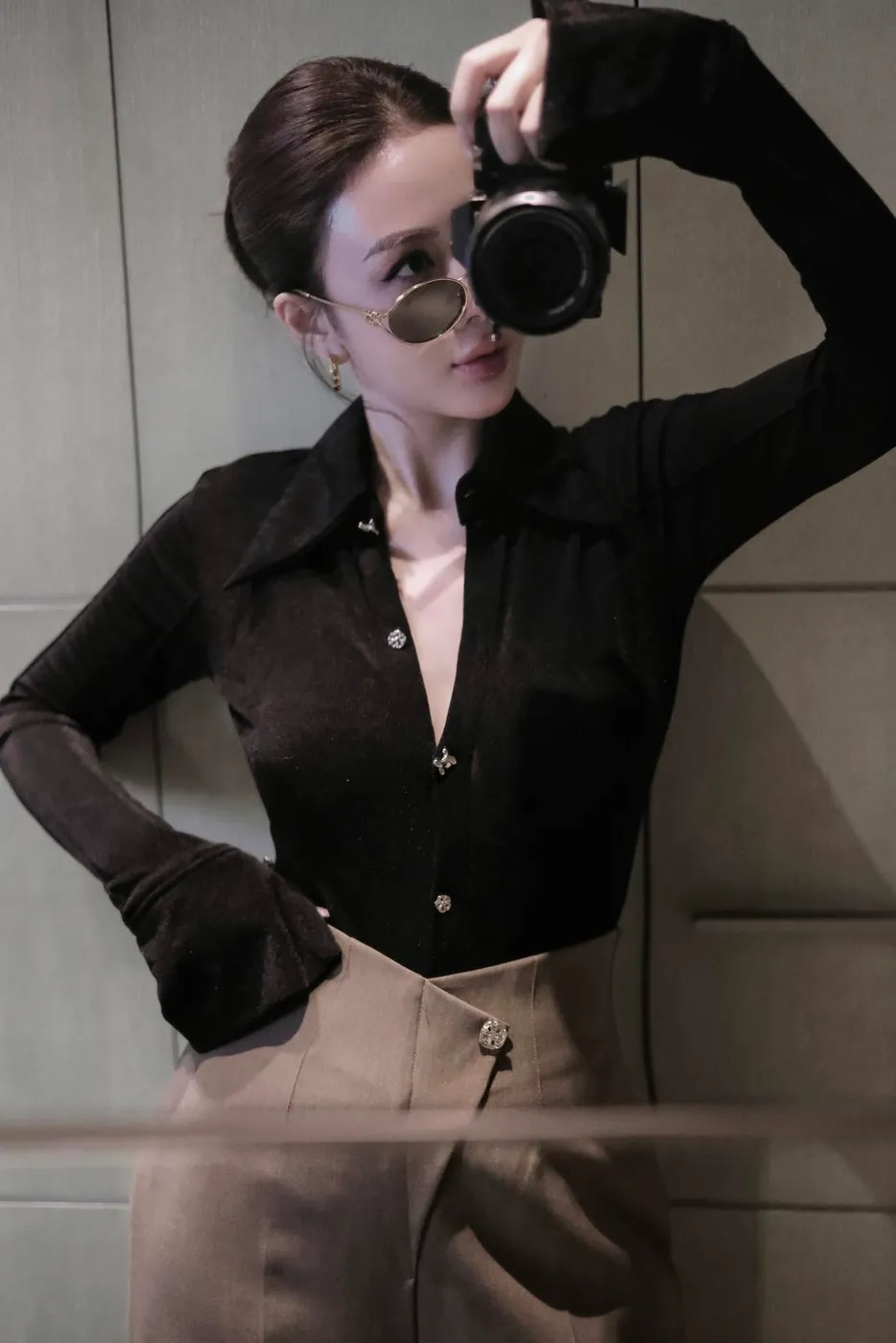 Long-Sleeved Shirt — original E.MOL photograph 1