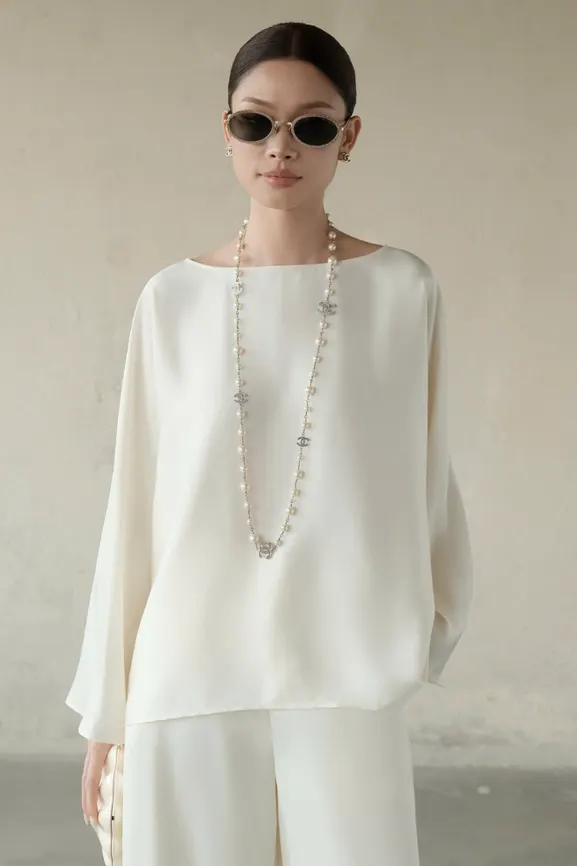 Lover Top · RR25AK76 in Cream — original RUBIES photograph
