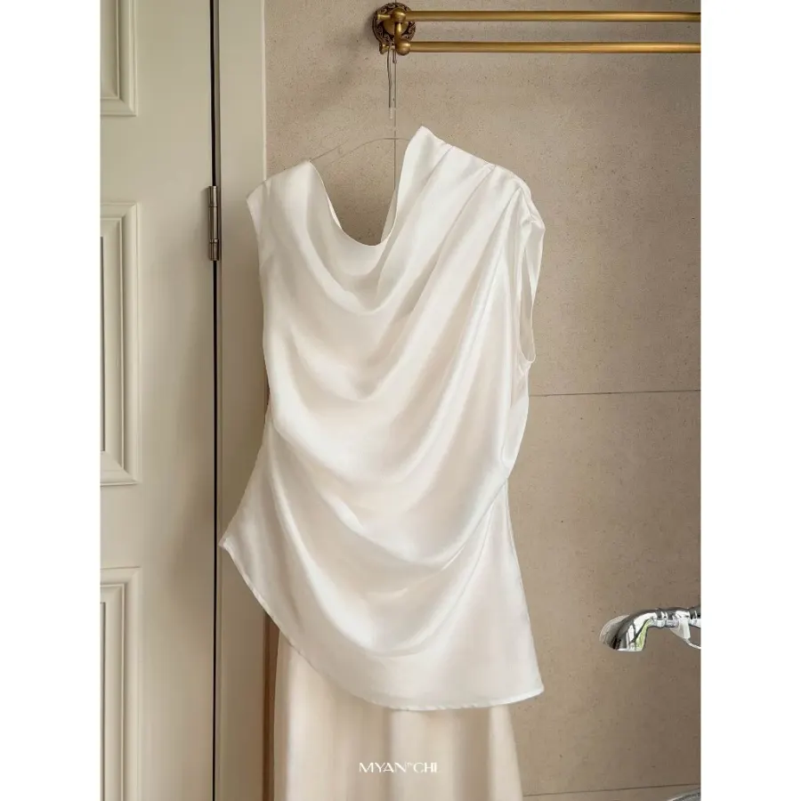 Asymmetric-Shoulder Pleated Top in White