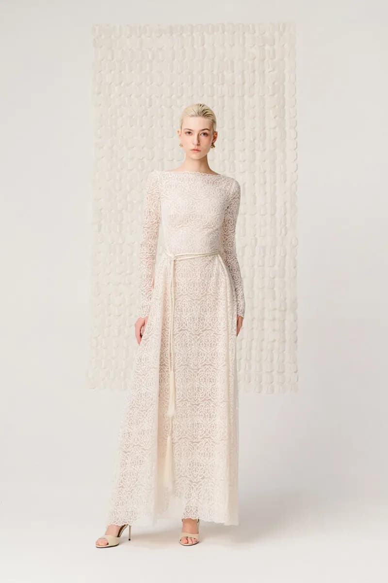 Astoria Lace Gown — original WHITE ANT photograph 1